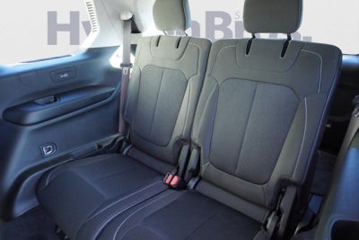 2022 Jeep Grand Cherokee L Laredo L 4x4 | Bucket seats, luxury tech pack