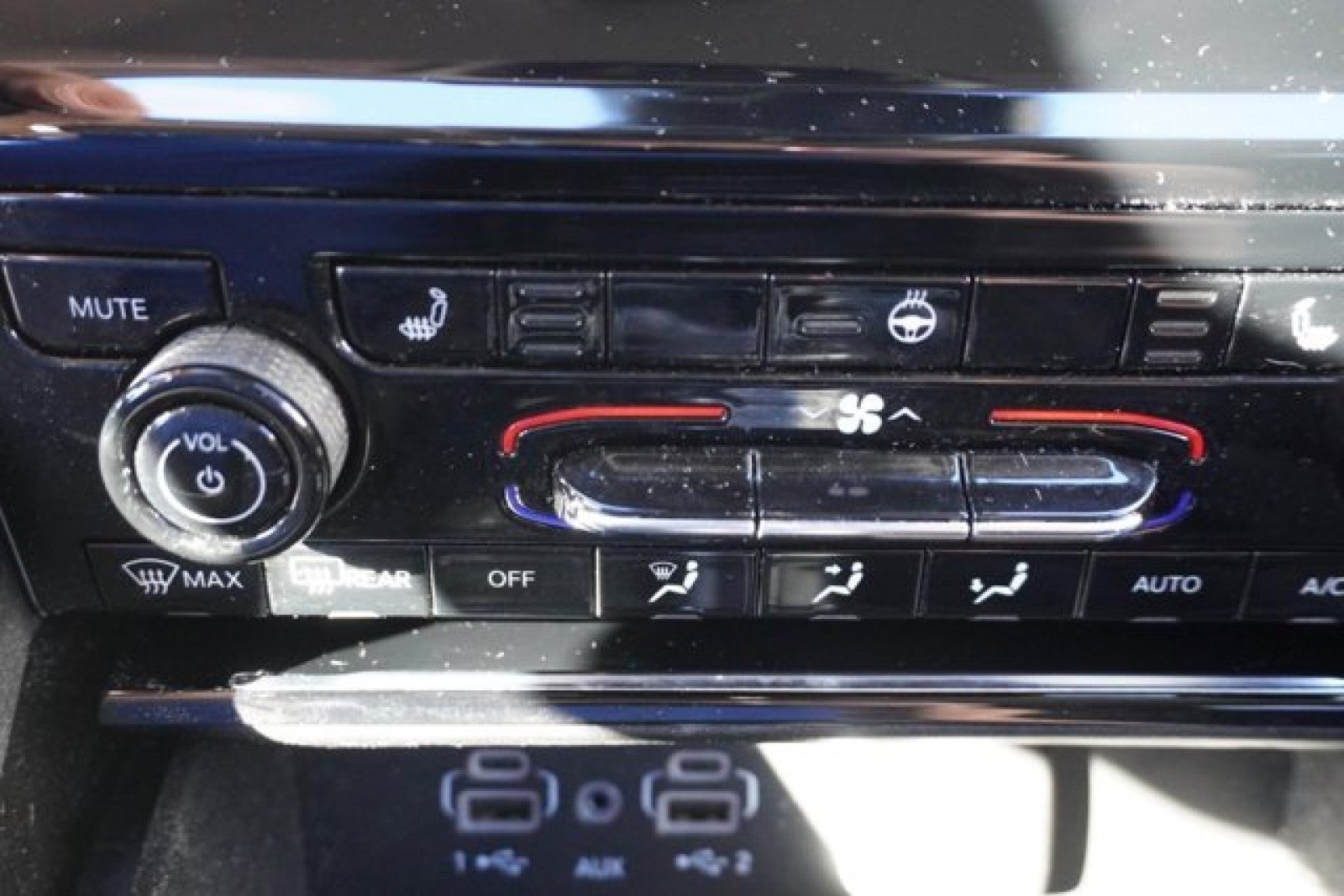 2022 Jeep Grand Cherokee L Laredo L 4x4 | Bucket seats, luxury tech pack