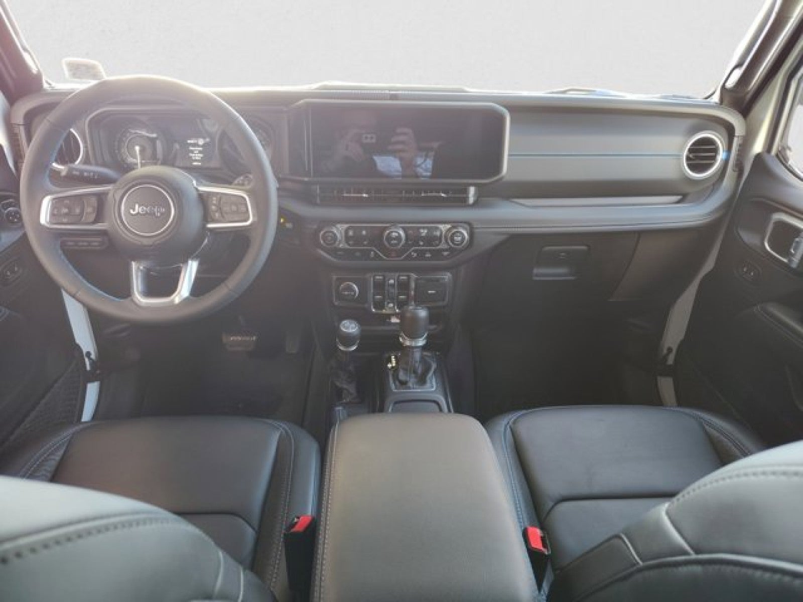 2024 Jeep Wrangler 4xe High Altitude | Sky Power Top