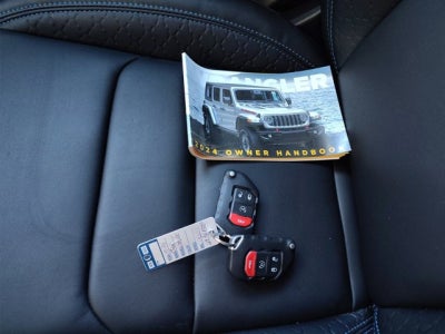 2024 Jeep Wrangler 4xe High Altitude | Sky Power Top