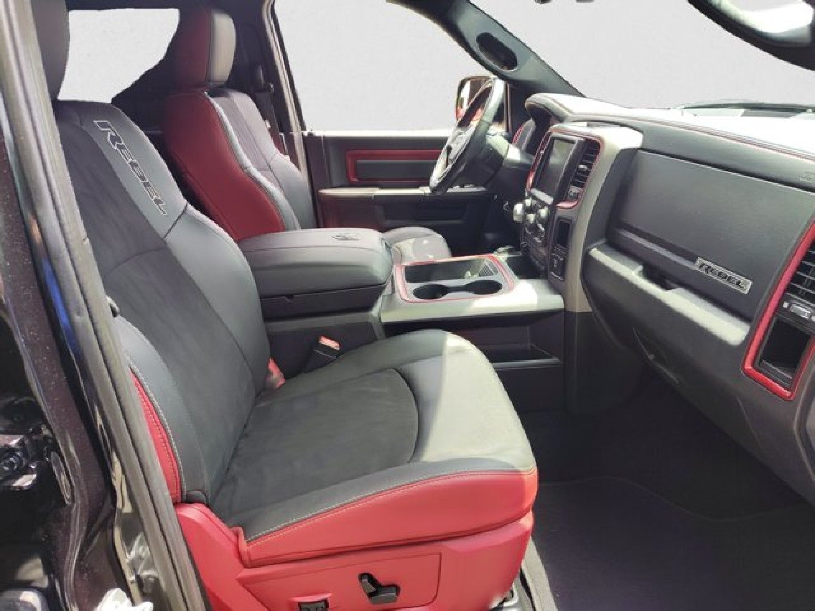 2016 RAM 1500 Rebel 4WD Crew Cab