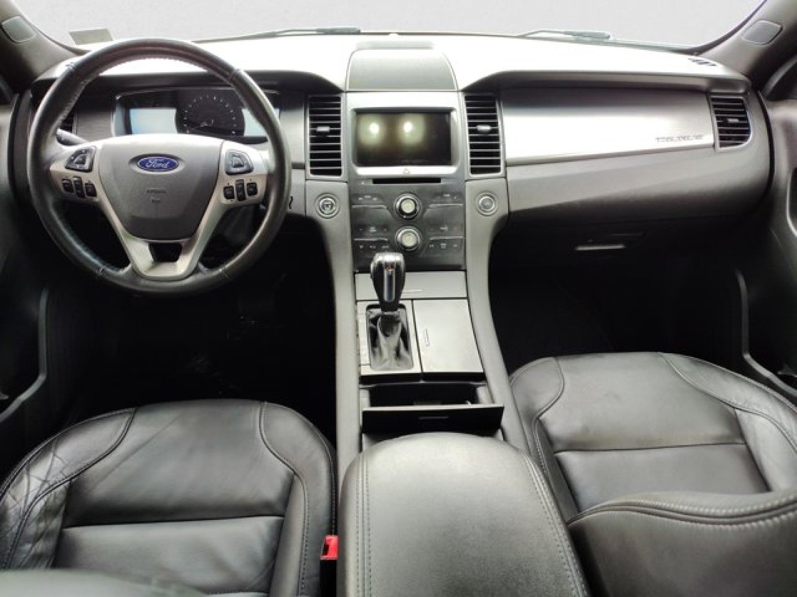 2017 Ford Taurus SEL