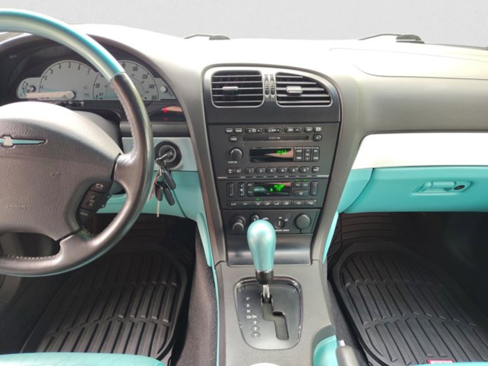 2002 Ford Thunderbird Premium