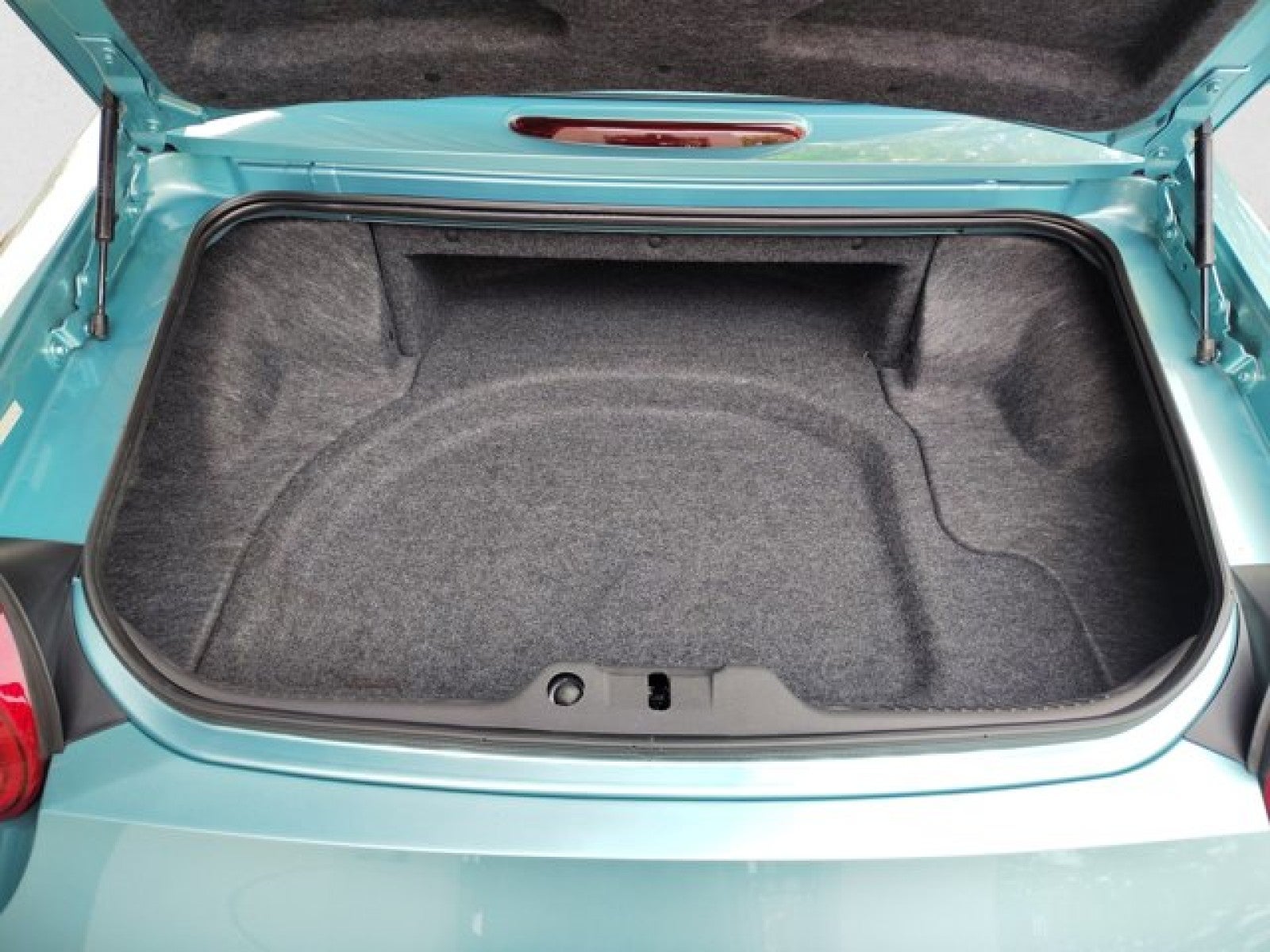 2002 Ford Thunderbird Premium