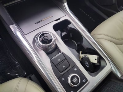 2020 Ford Explorer Platinum 4WD | Premium tech, 21 Wheels,