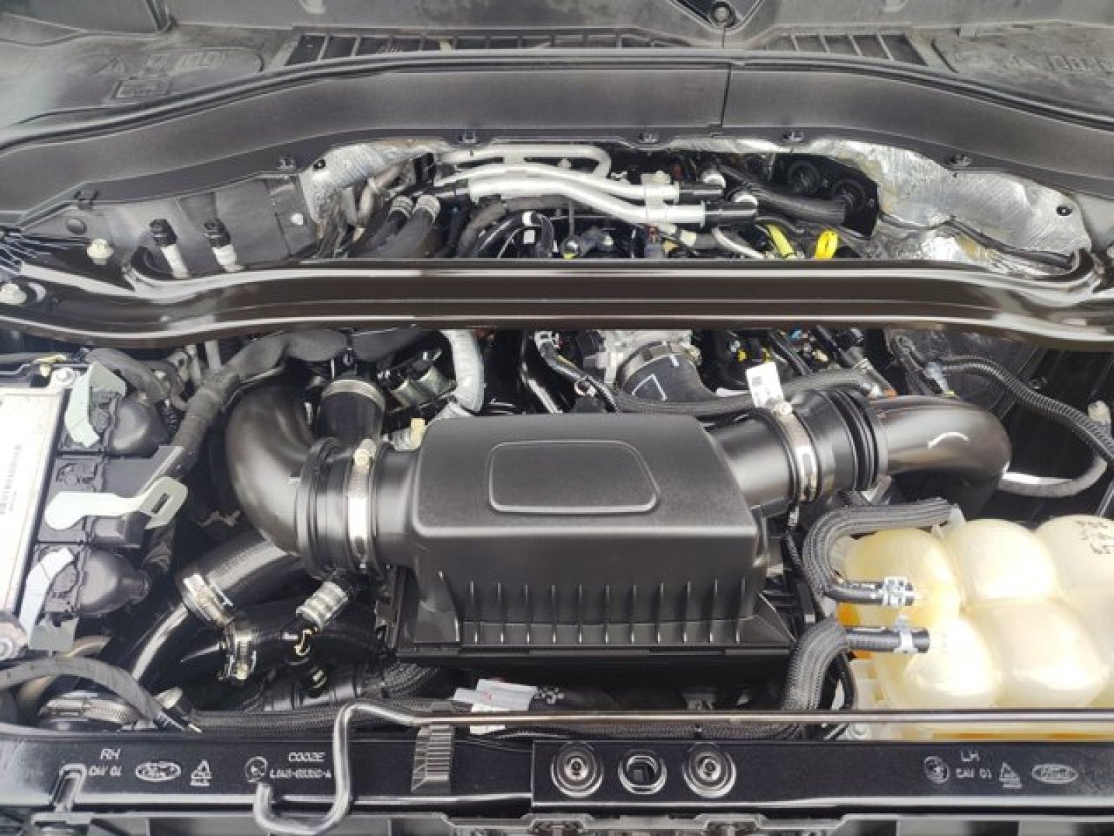 2020 Ford Explorer Platinum 4WD | Premium tech, 21 Wheels,