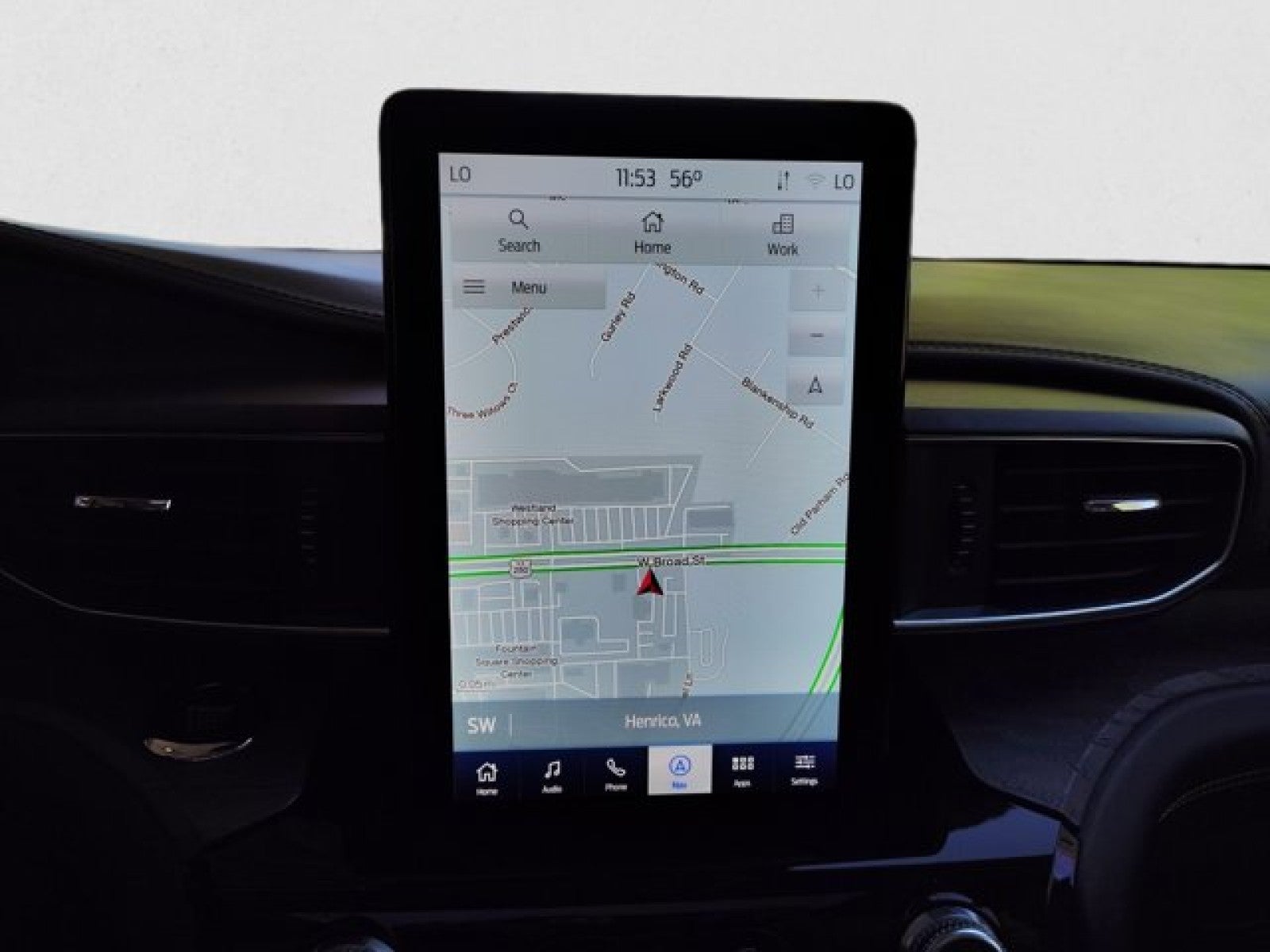 2022 Ford Explorer Platinum 4WD | Pano, Tech, bucket seats