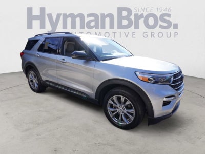 2022 Ford Explorer XLT 4WD | Pano, tech, leather, 20's