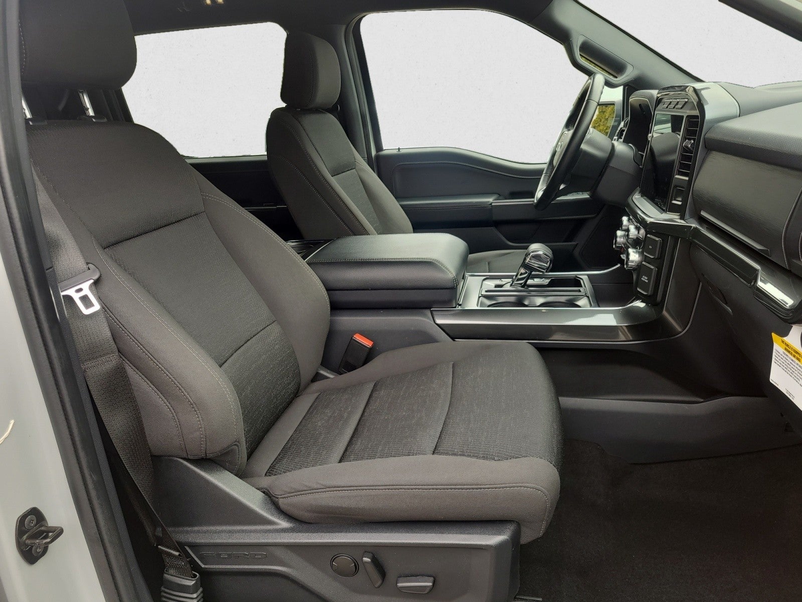 2023 Ford F-150 XLT 4WD SuperCrew