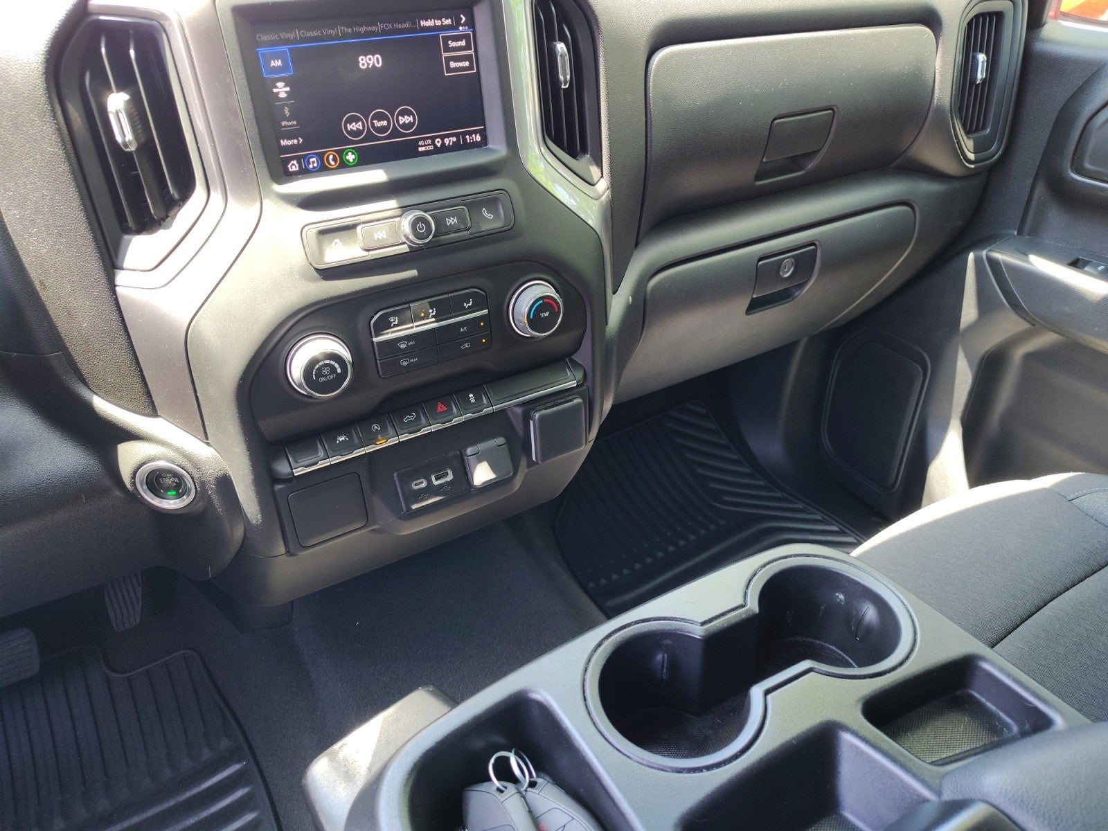 2022 Chevrolet Silverado 1500 Custom 4x4 | Rally Edition
