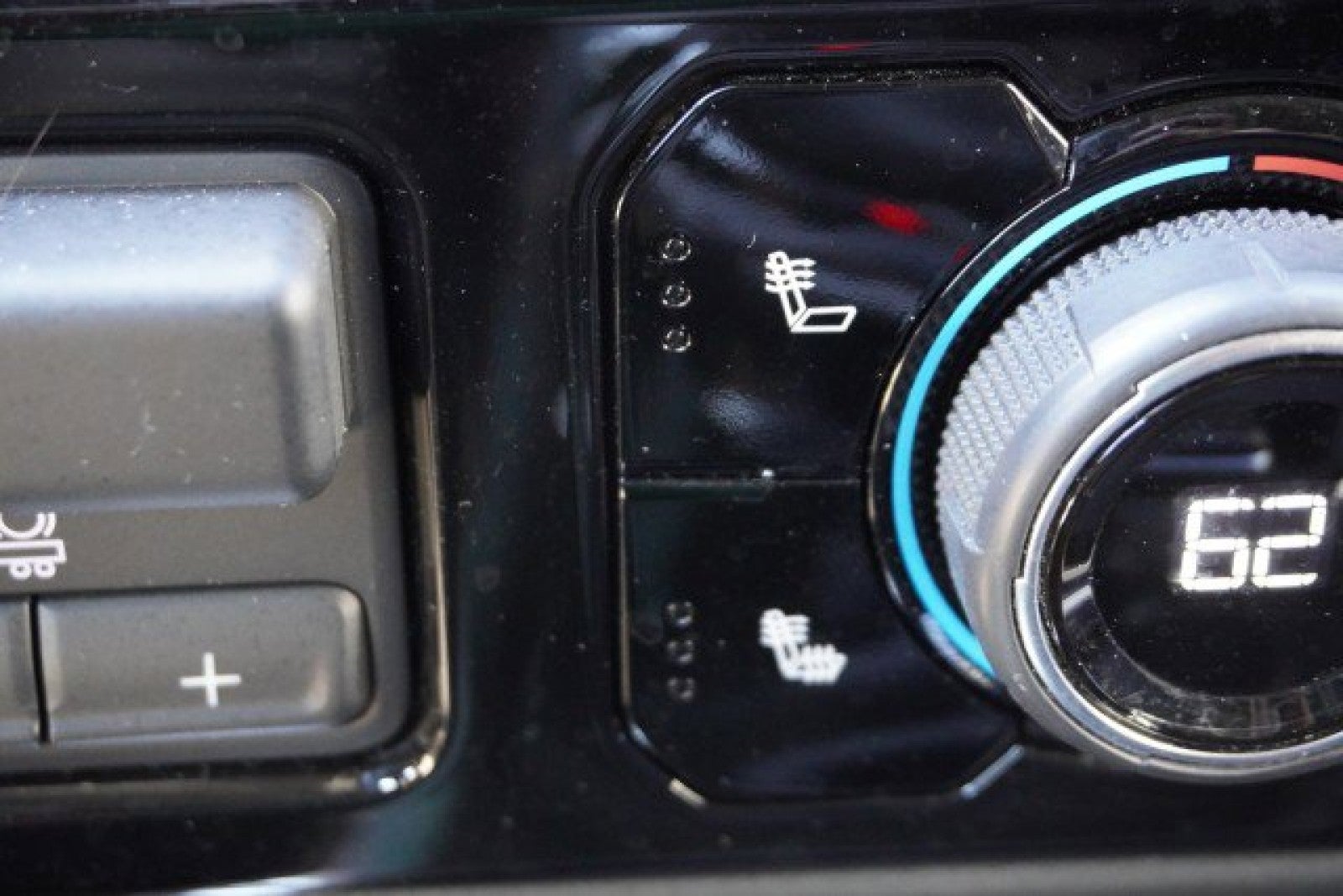 2022 Chevrolet Silverado 1500 RST 4WD Crew Cab