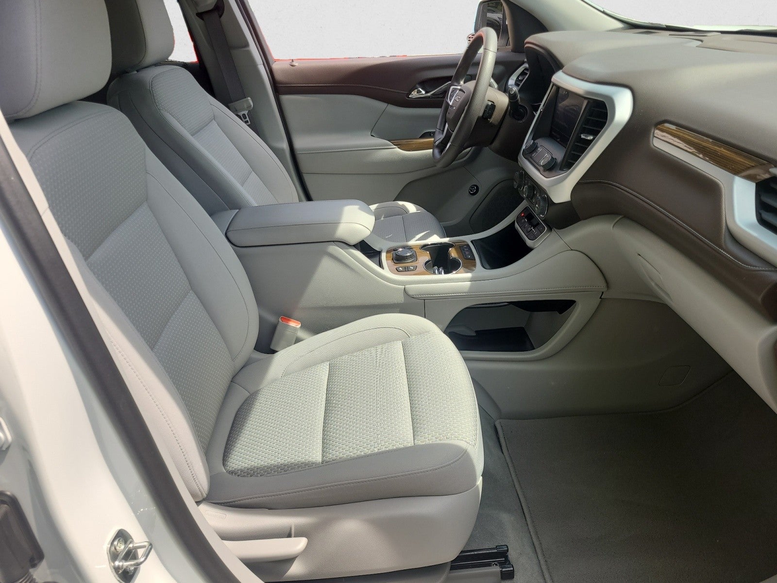 2023 GMC Acadia SLE AWD