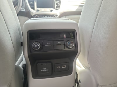 2023 GMC Acadia SLE AWD