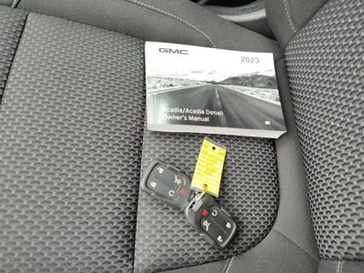 2023 GMC Acadia SLE AWD | Elevation Edition