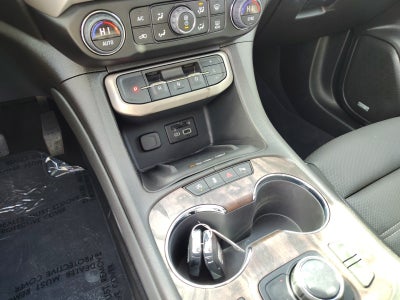 2023 GMC Acadia Denali AWD | Ultimate Package