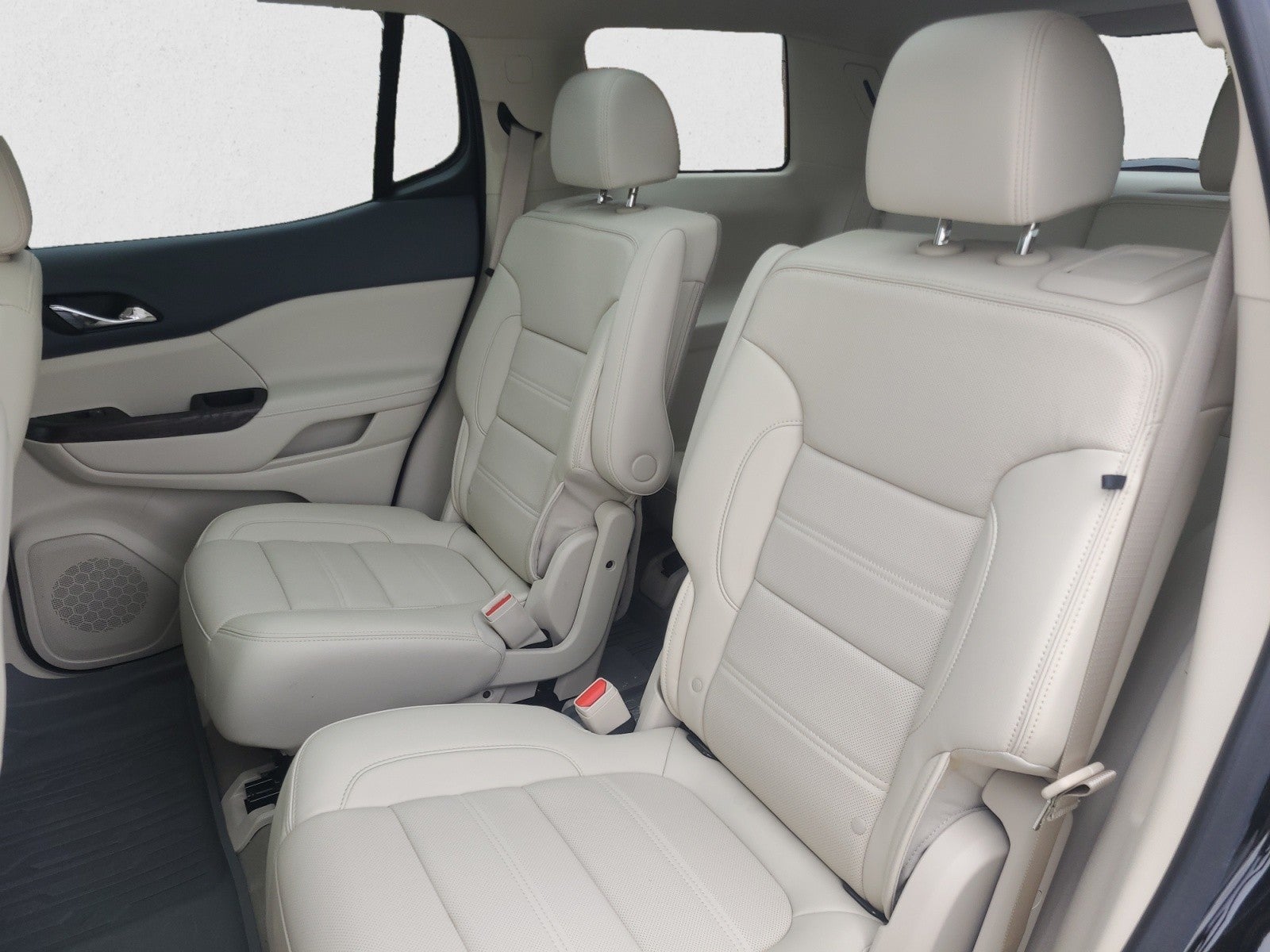 2023 GMC Acadia Denali AWD | Pano