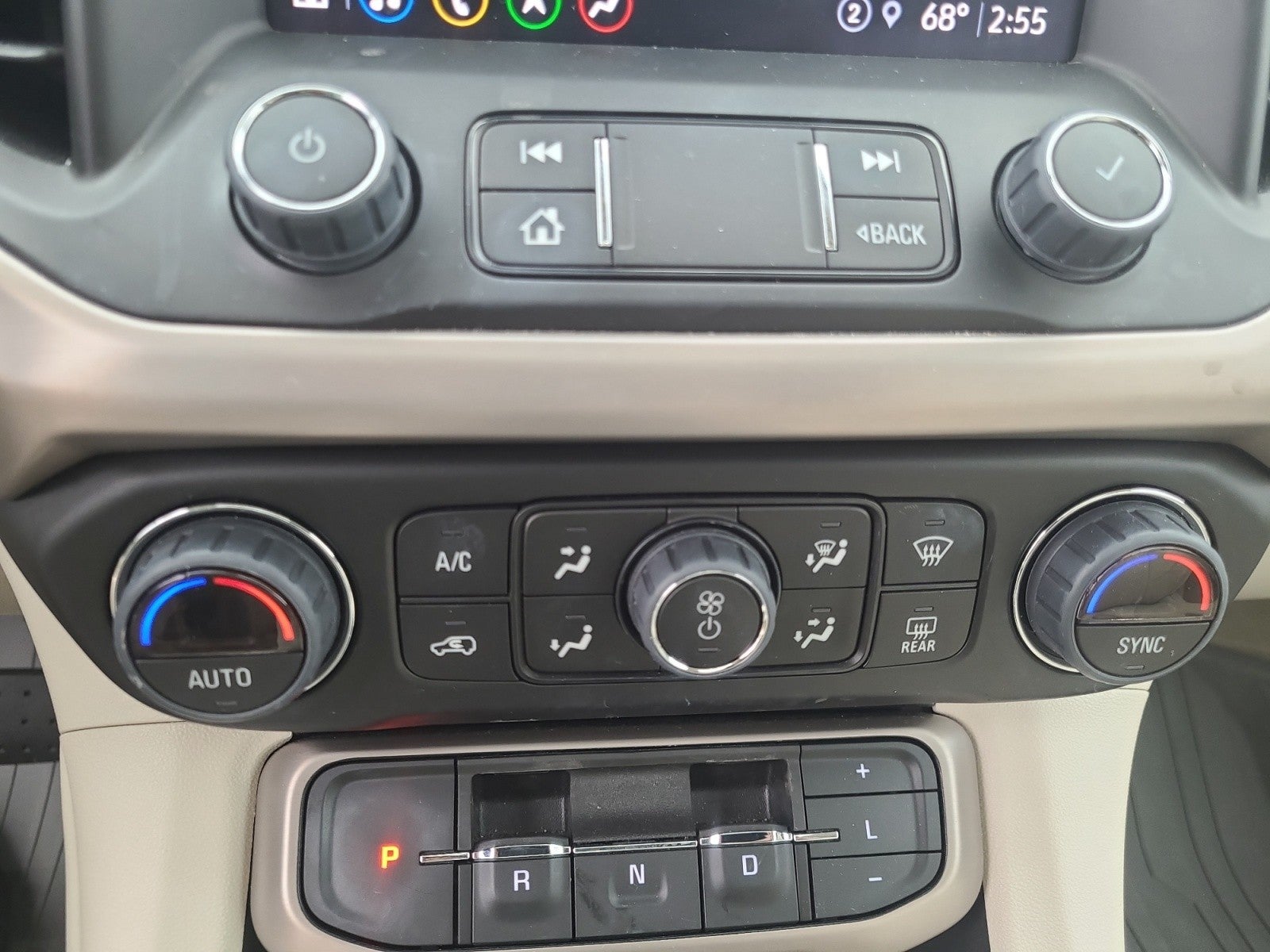 2023 GMC Acadia Denali AWD | Pano