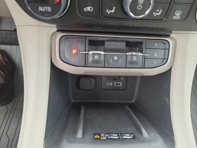 2023 GMC Acadia Denali AWD | Pano