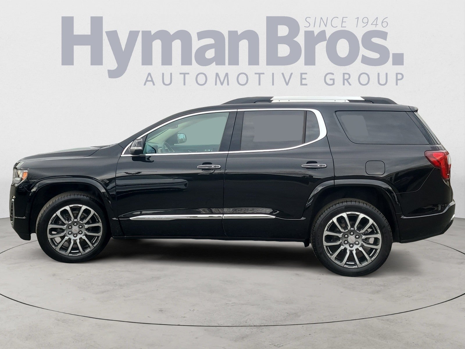 2023 GMC Acadia Denali AWD | Pano