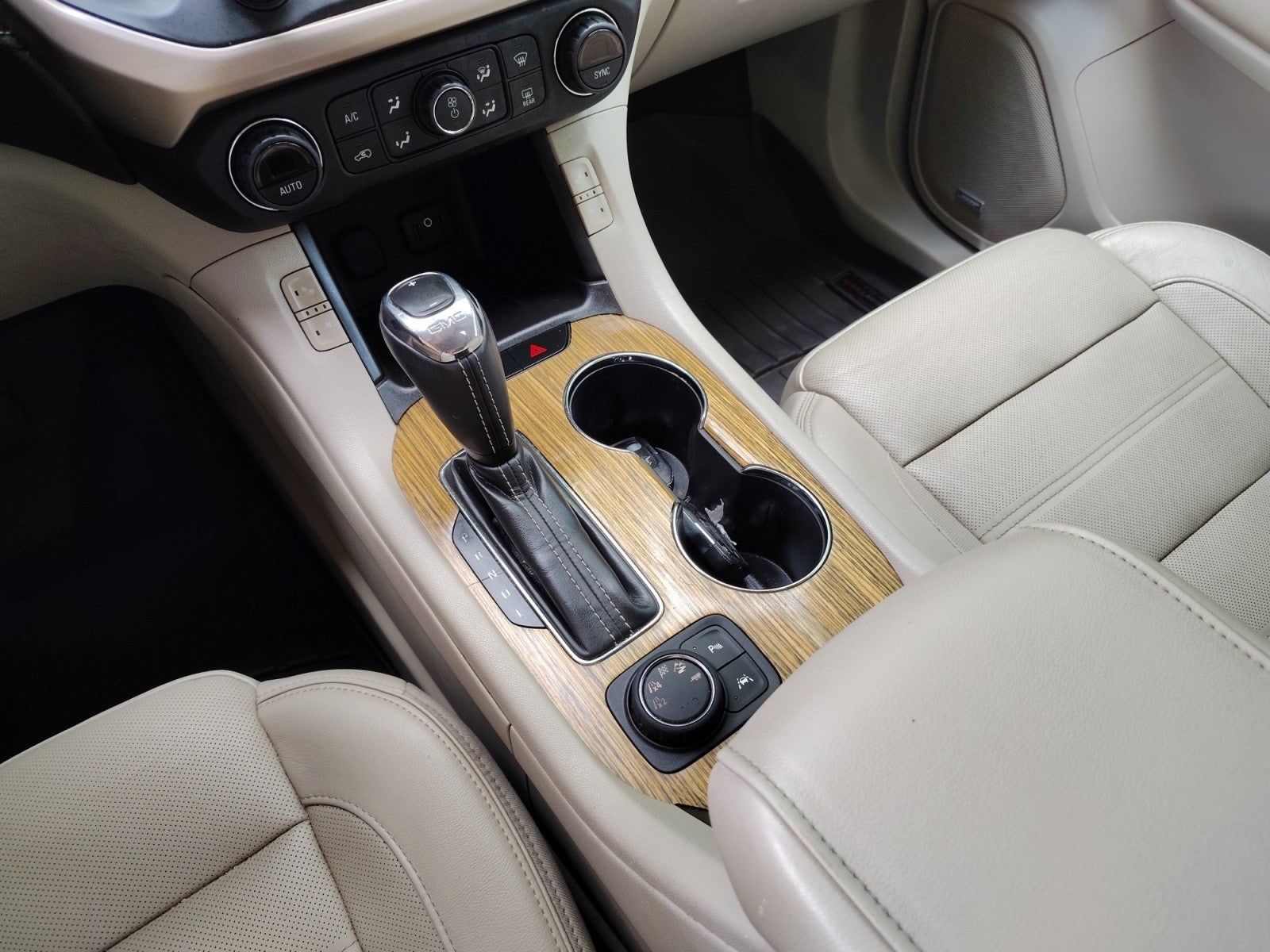 2017 GMC Acadia Denali AWD
