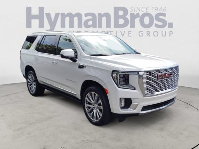 2023 GMC Yukon Denali 4x4 | 1 Owner, Only 4,000 Miles! Rear Seat Media System