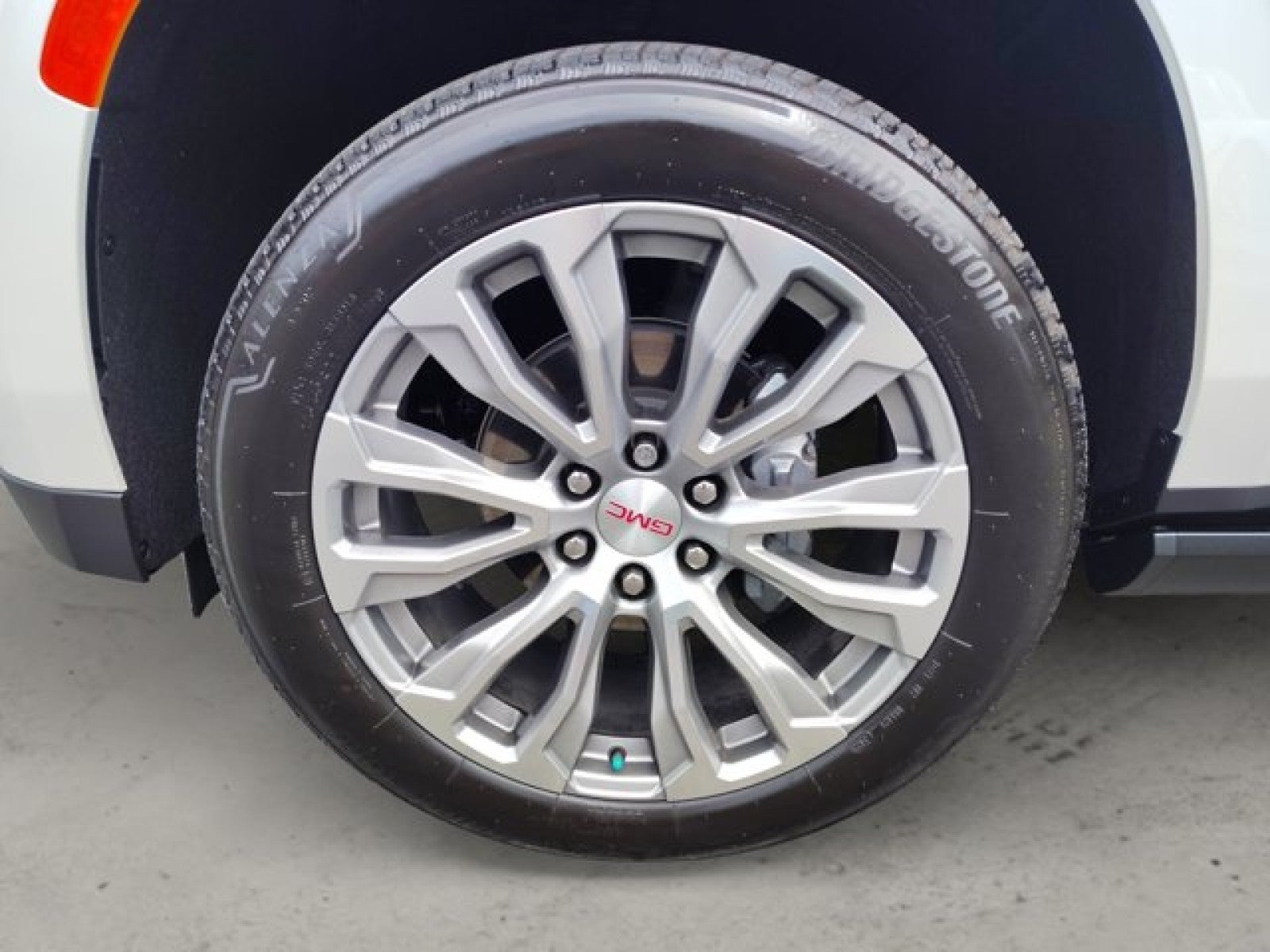 2023 GMC Yukon Denali 4x4 | 1 Owner, Only 4,000 Miles! Rear Seat Media System