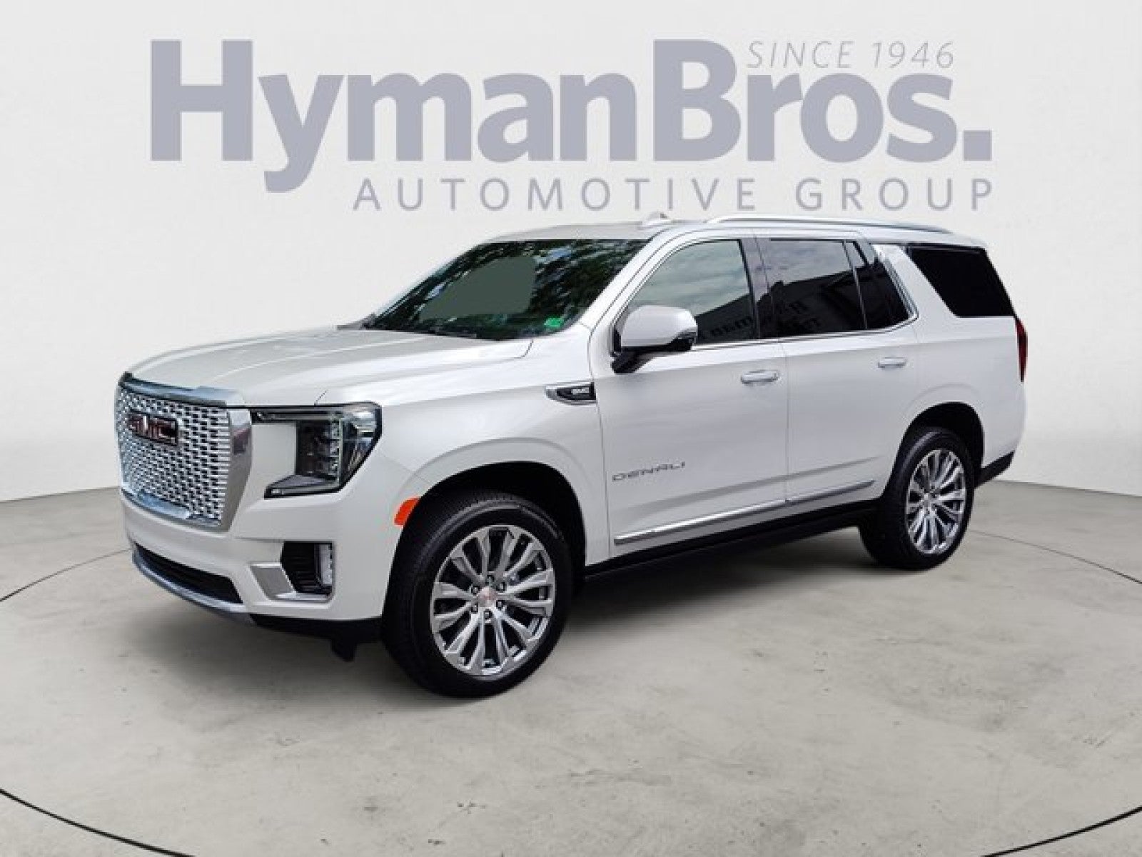 2023 GMC Yukon Denali 4x4 | 1 Owner, Only 4,000 Miles! Rear Seat Media System
