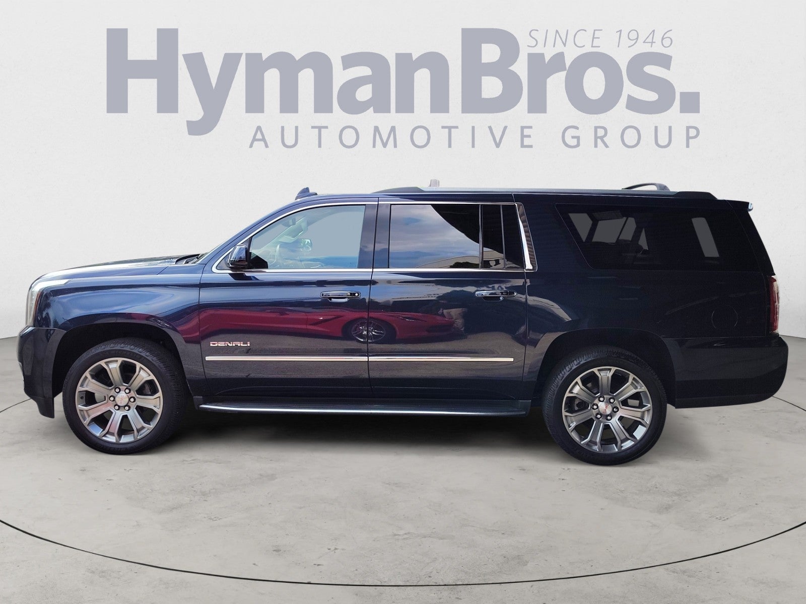 2017 GMC Yukon XL Denali 4WD