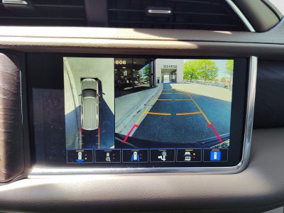 2022 GMC Yukon XL Denali 4WD