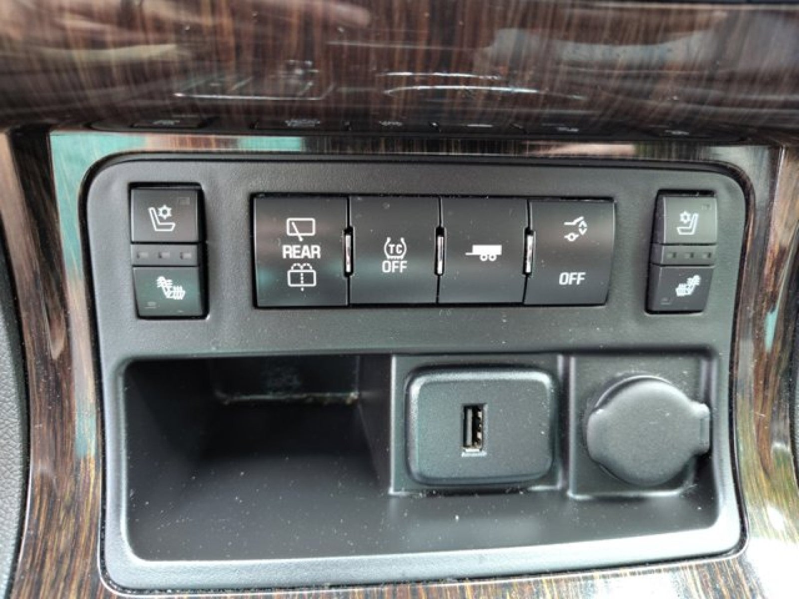 2016 Chevrolet Traverse LTZ