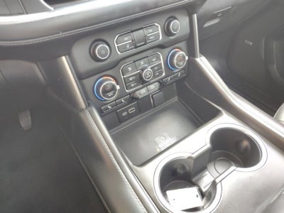 2023 Chevrolet Suburban LT | Signature, pano, bucket seats