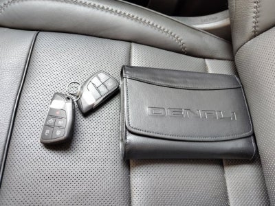 2022 GMC Sierra 1500 Denali 4x4 Crew Cab | Reserve, carbonpro, 22 Wheels