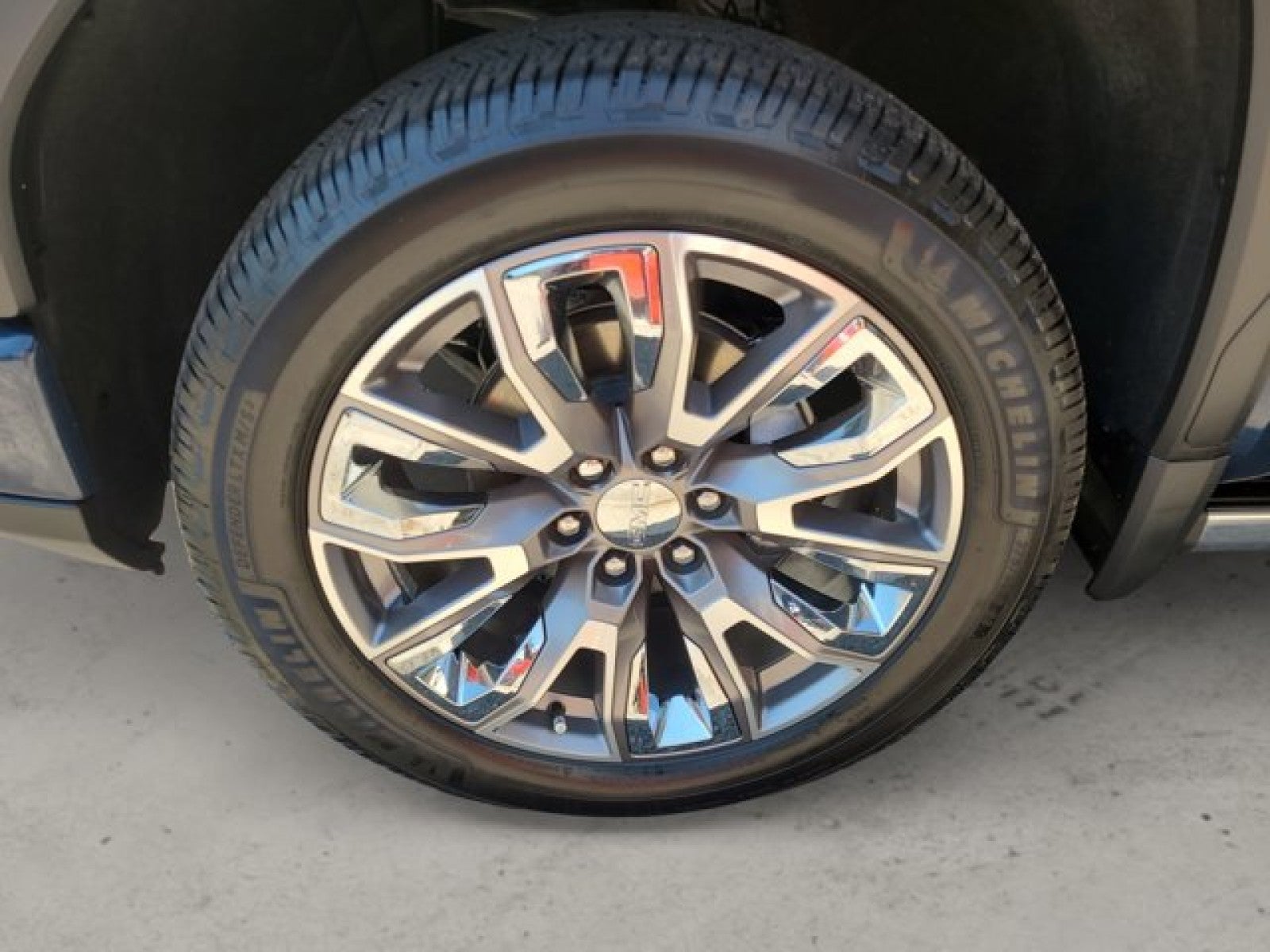 2023 GMC Sierra 1500 Denali 4WD Crew Cab | Reserve, Carbon Pro