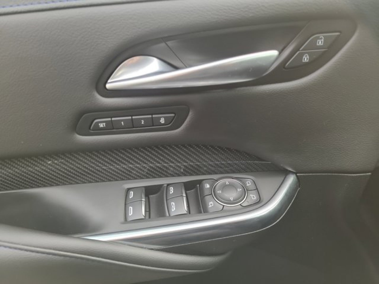 2024 Cadillac XT4 AWD Sport | Sunroof