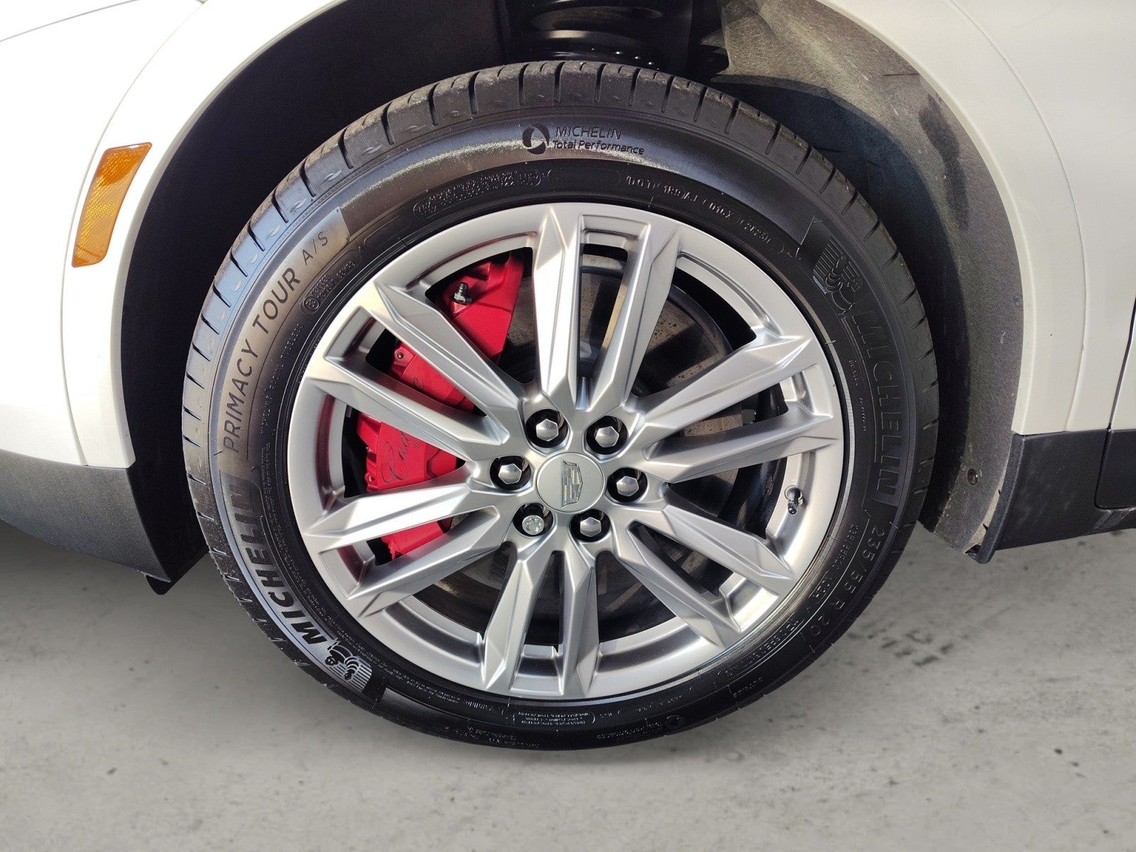 2024 Cadillac XT5 AWD Sport