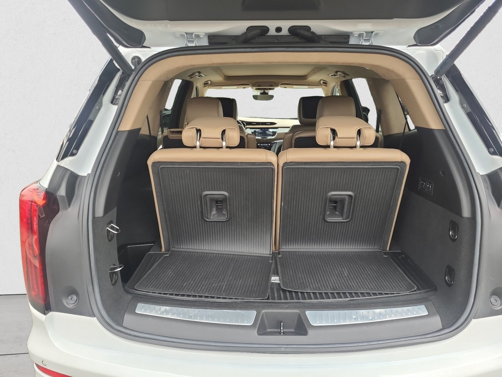 2023 Cadillac XT6 FWD Premium Luxury, Platinum, tech, driver assist