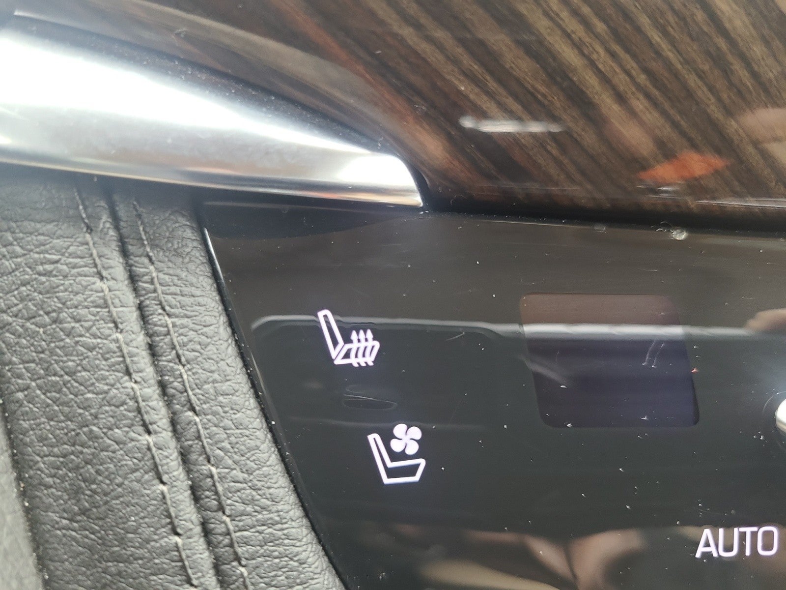 2023 Cadillac XT6 FWD Premium Luxury, Platinum, tech, driver assist