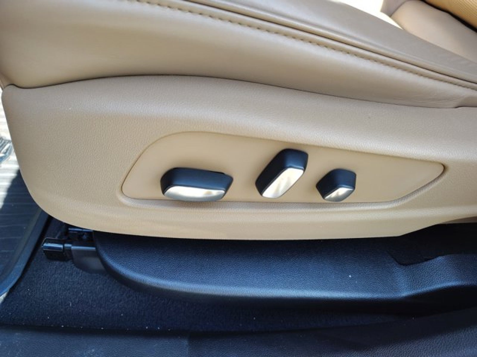 2021 Cadillac XT6 Premium Luxury AWD | Platinum, driver assist