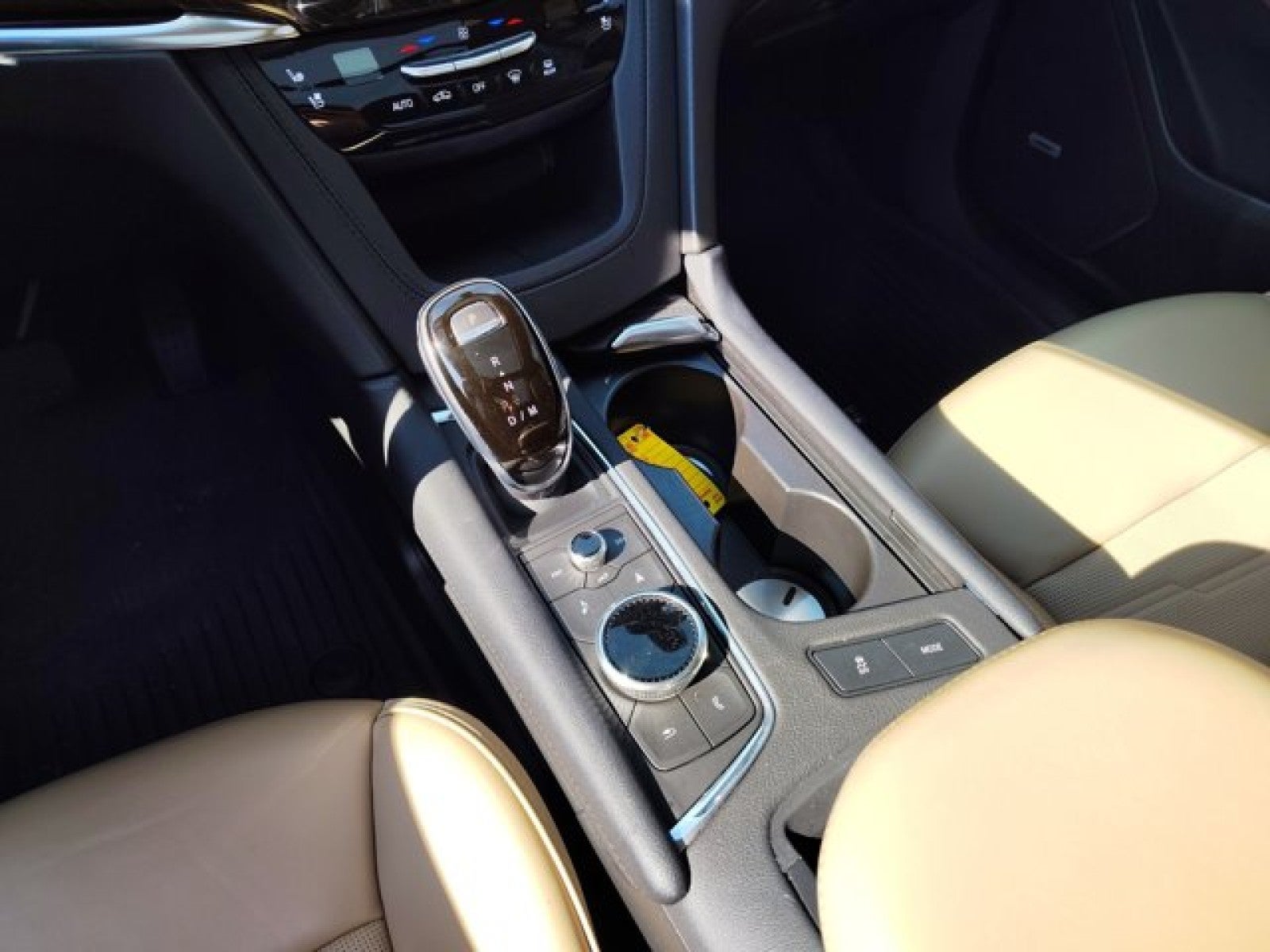 2021 Cadillac XT6 Premium Luxury AWD | Platinum, driver assist