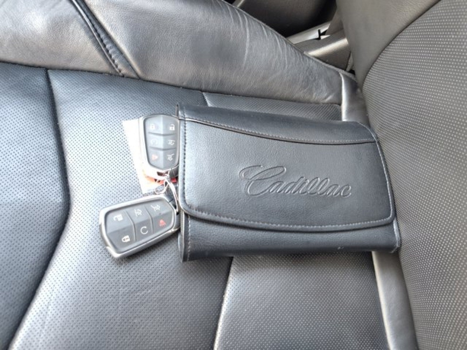 2019 Cadillac Escalade Luxury AWD