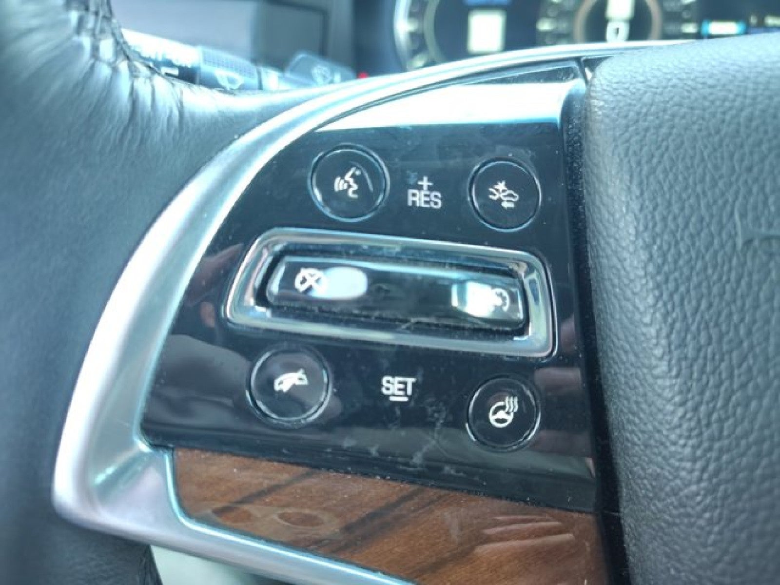 2019 Cadillac Escalade Luxury AWD