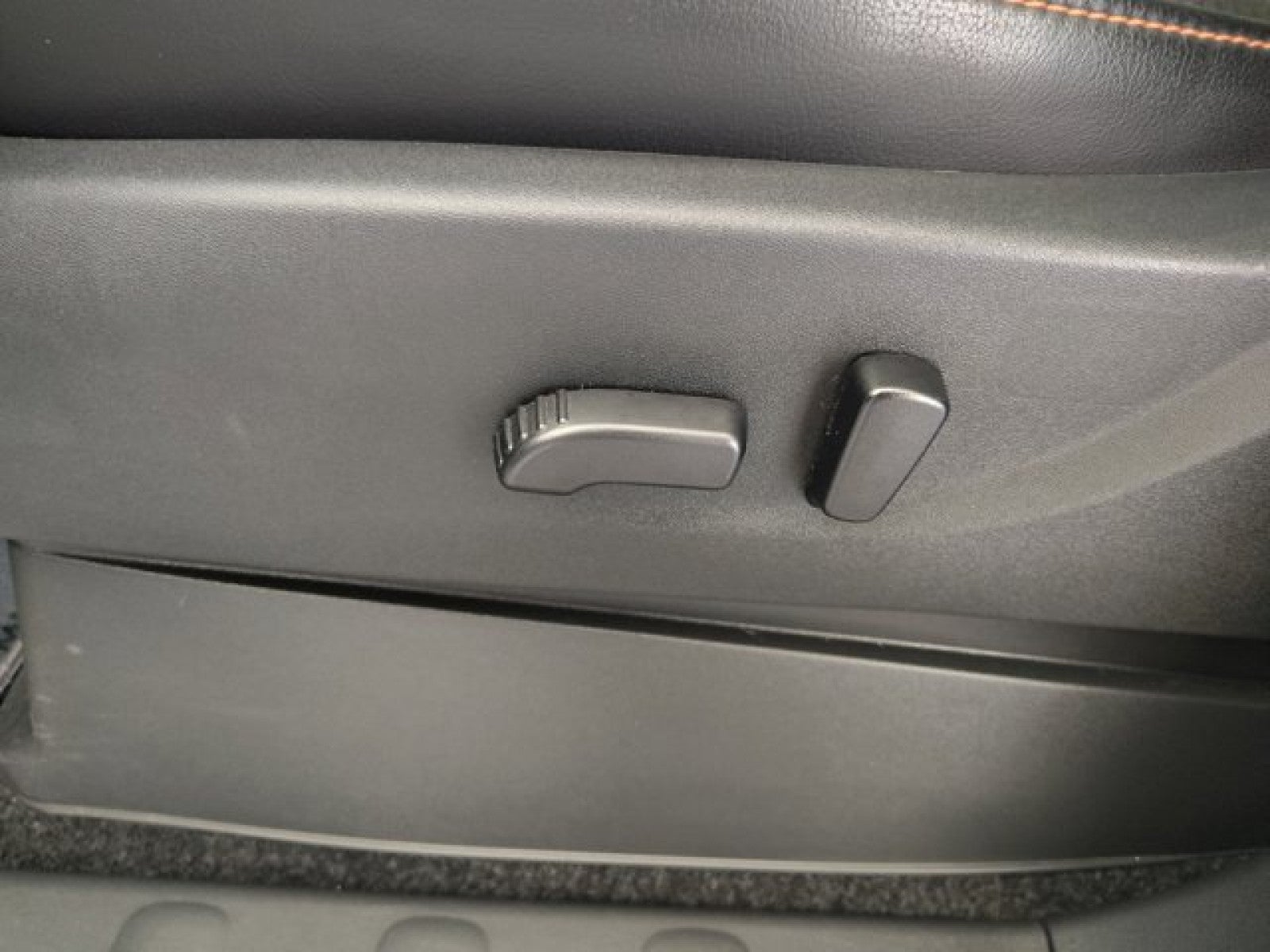 2024 Nissan Frontier PRO-4X | Premium, Convenience, Tech