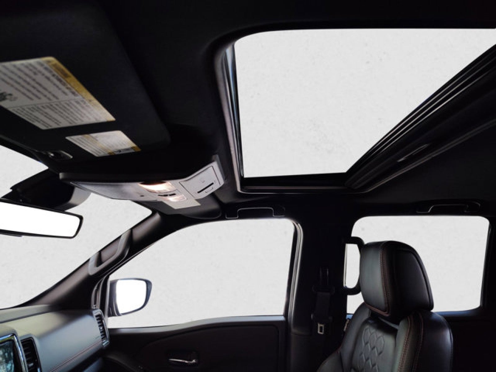 2024 Nissan Frontier PRO-4X | Premium, Convenience, Tech