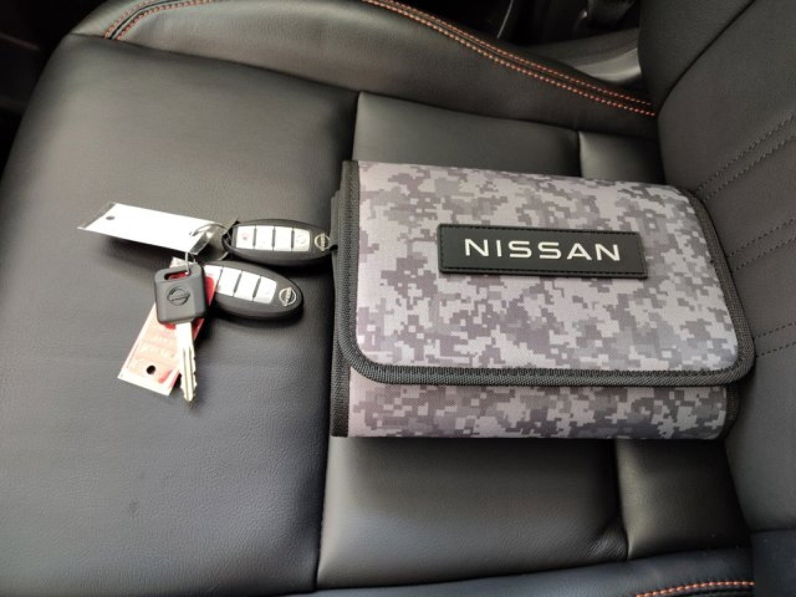 2024 Nissan Frontier PRO-4X | Premium, Convenience, Tech