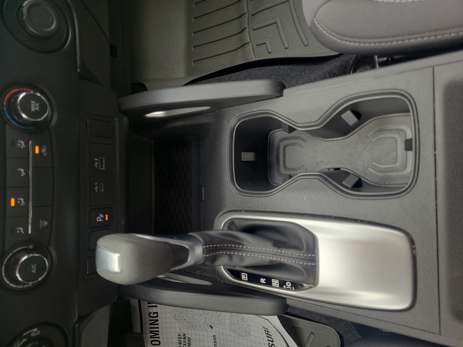 2022 Nissan Frontier SV 4x4 Crew Cab | Tech Package