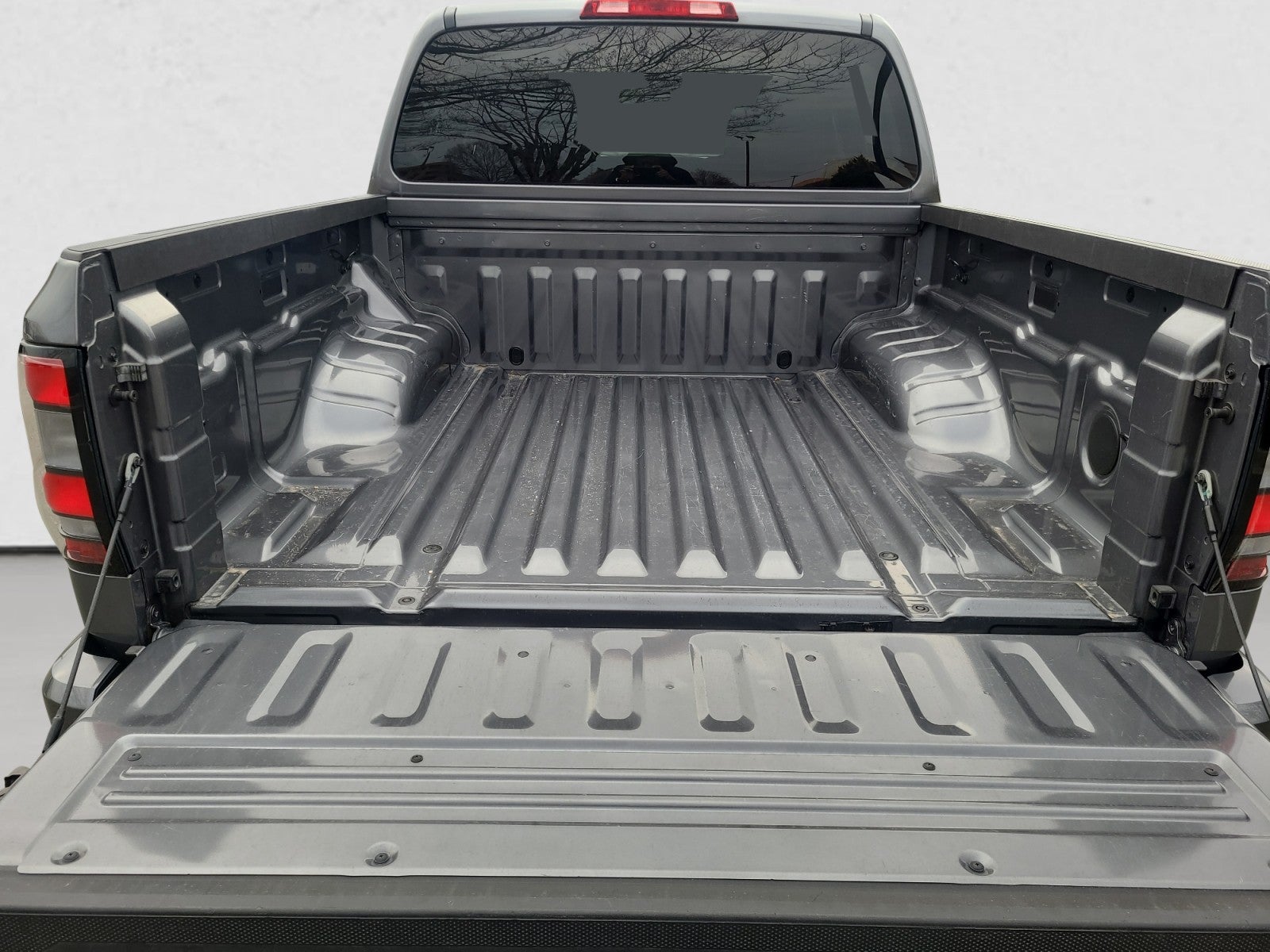 2022 Nissan Frontier SV 4x4 Crew Cab | Tech Package