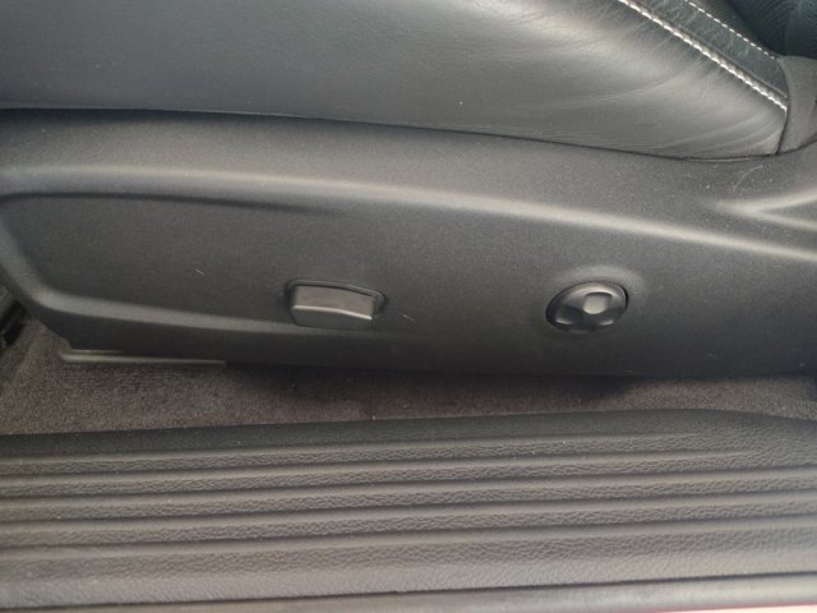 2017 Dodge Challenger SRT Hellcat- One-Owner