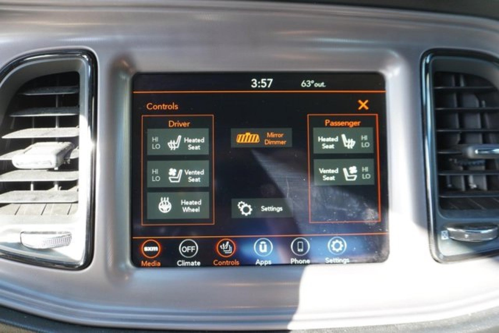 2023 Dodge Challenger GT AWD | Sunroof, tech, blacktop