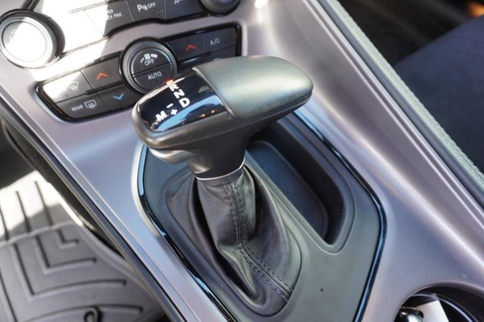 2023 Dodge Challenger GT AWD | Sunroof, tech, blacktop