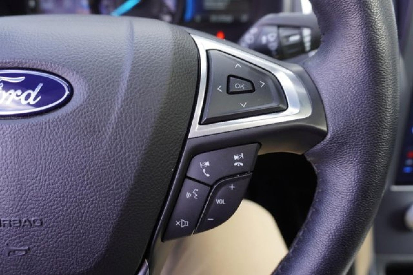 2022 Ford Edge Titanium | Elite Package, Pano, adaptive cruise